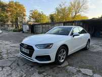 Audi A4 Salon Polska / Mały przebieg / Serwisowany w ASO / Automat /