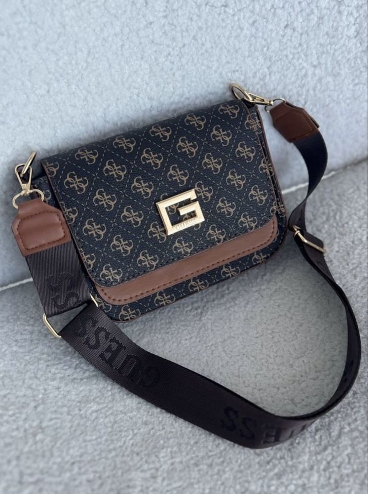 Сумочка Guess нова