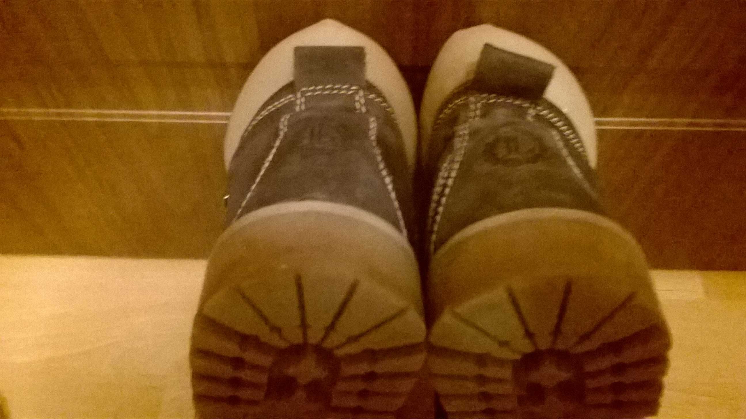 Botki szare " Lasocki " 40