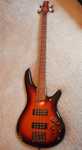 Gitara basowa Ibanez aktywna