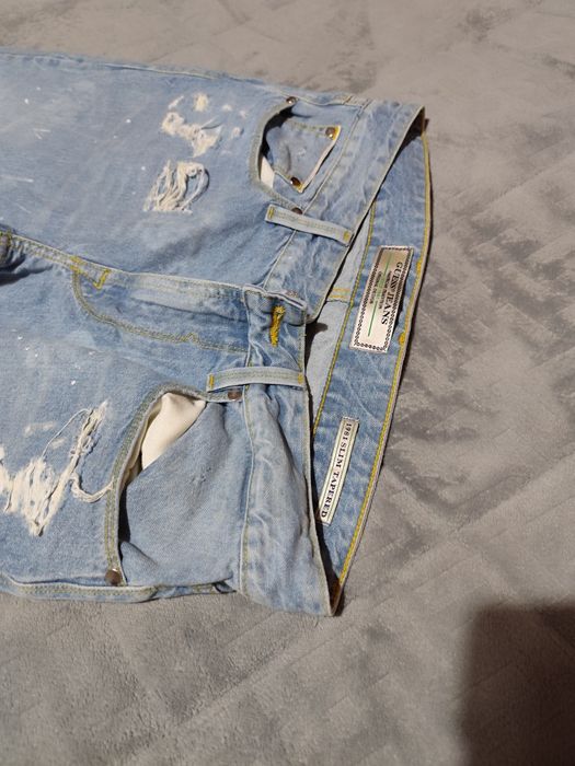 Calças Guess Buracos Novas