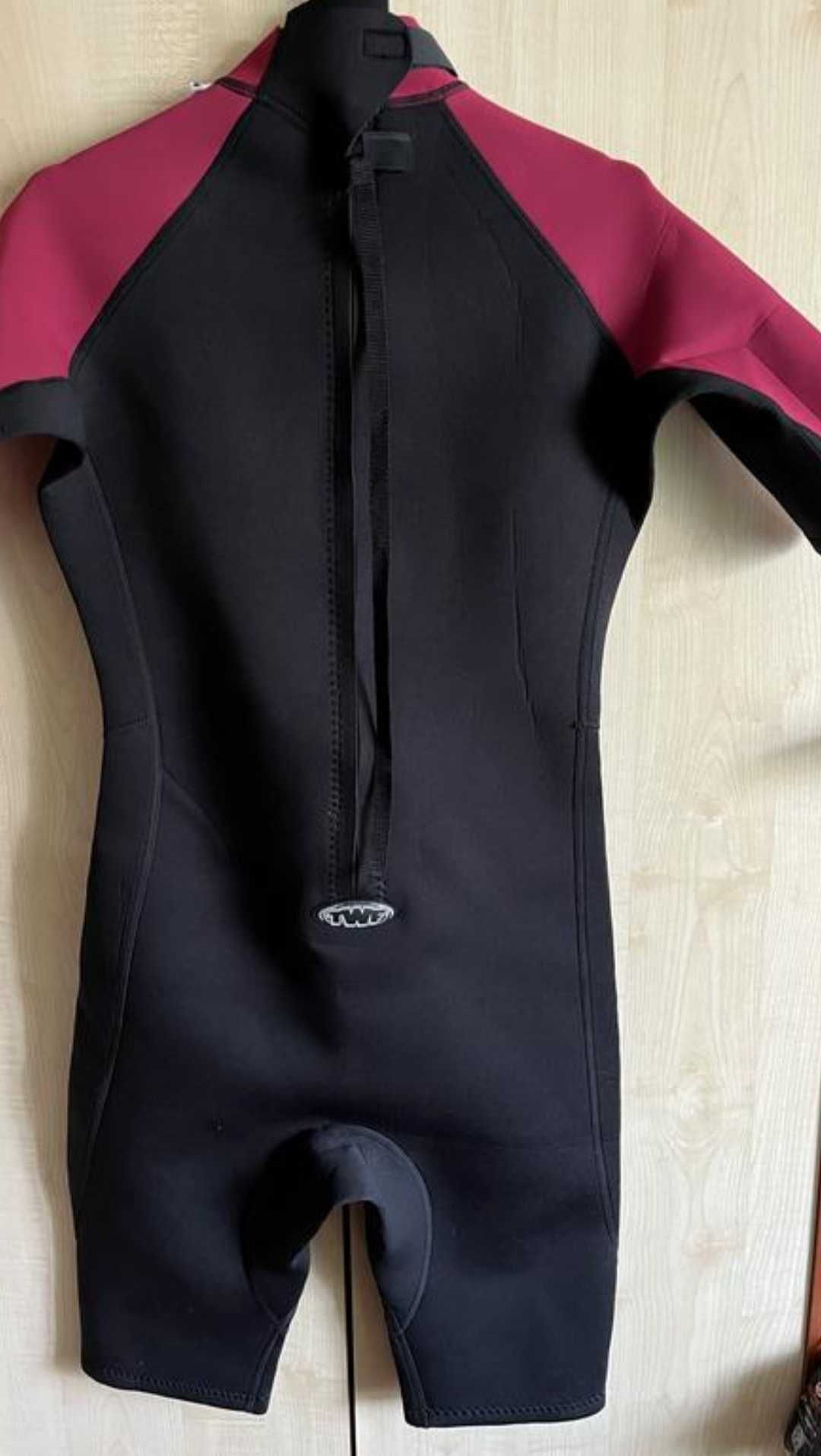 Жіночий гідрокостюм twf 2,5 мм shortie size 12 чорний/сливовий