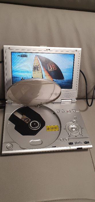 Dvd przenośne  bardzo dobry stan