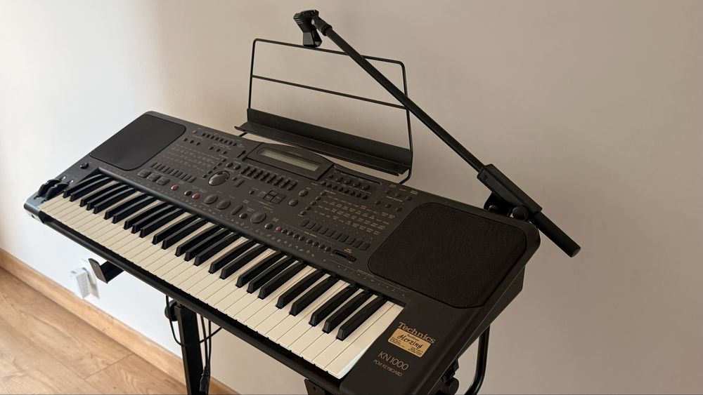 Organy keybord Technics KN1000