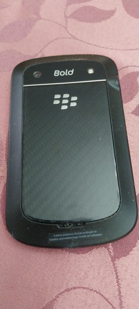 Vendo telemóvel BlackBerry . Pela melhor oferta.