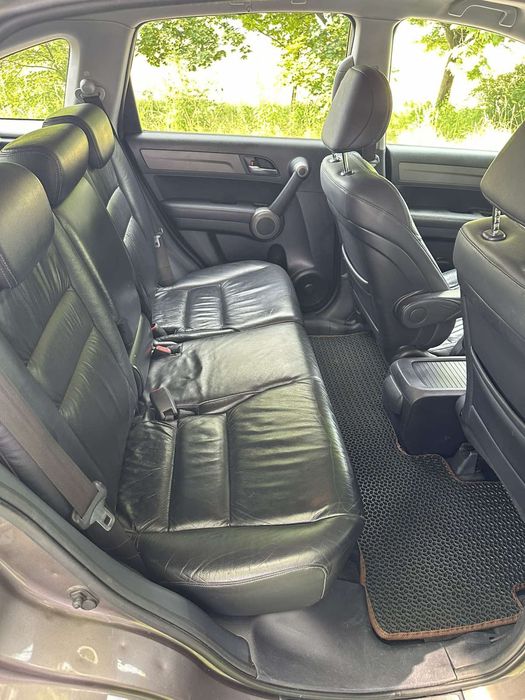 Honda CR-V 3 2010р 2.2дизель