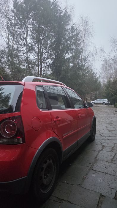 Volkswagen cross polo 1.6mpi sprowadzony