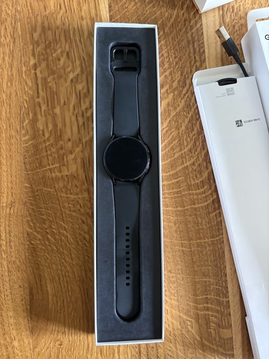 Samsung Galaxy Watch 4