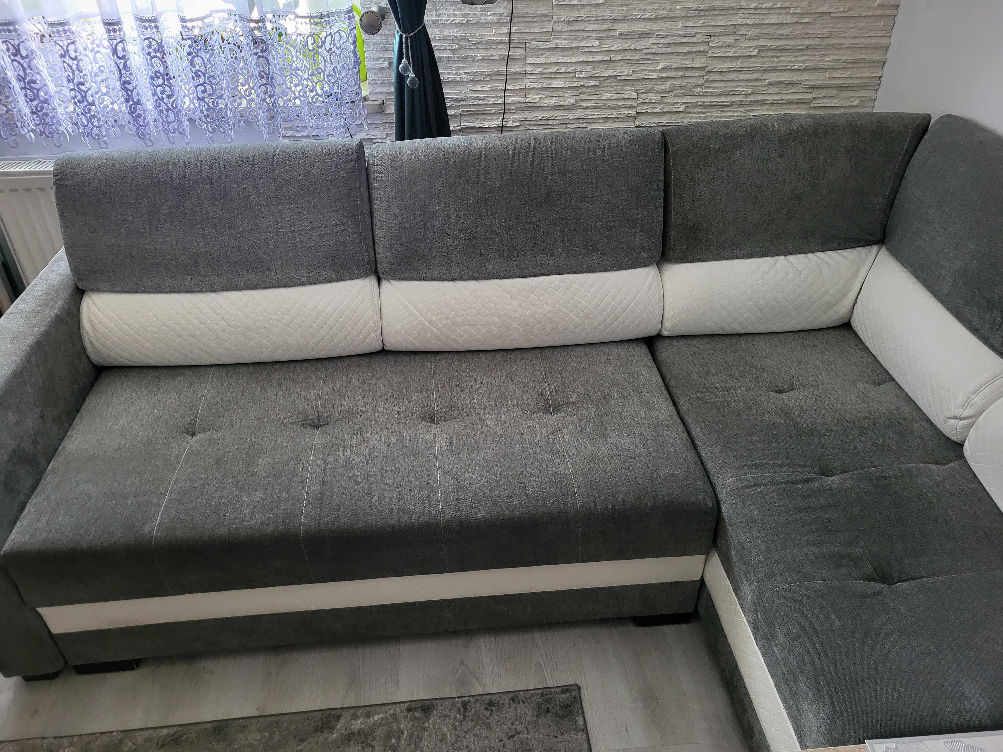 Narożnik w bardzo dobrym stanie