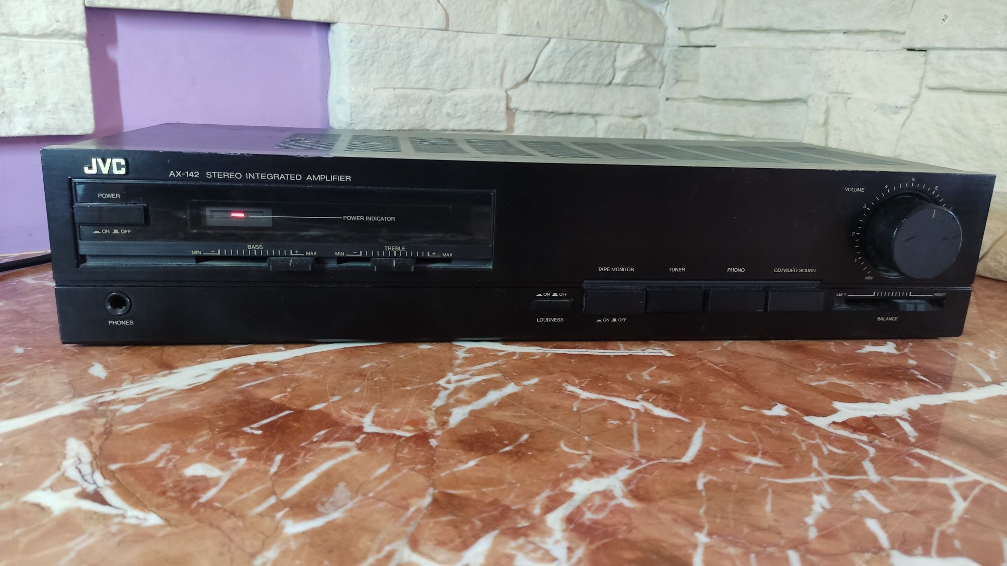 JVC AX-142BK усилитель /підсилювач