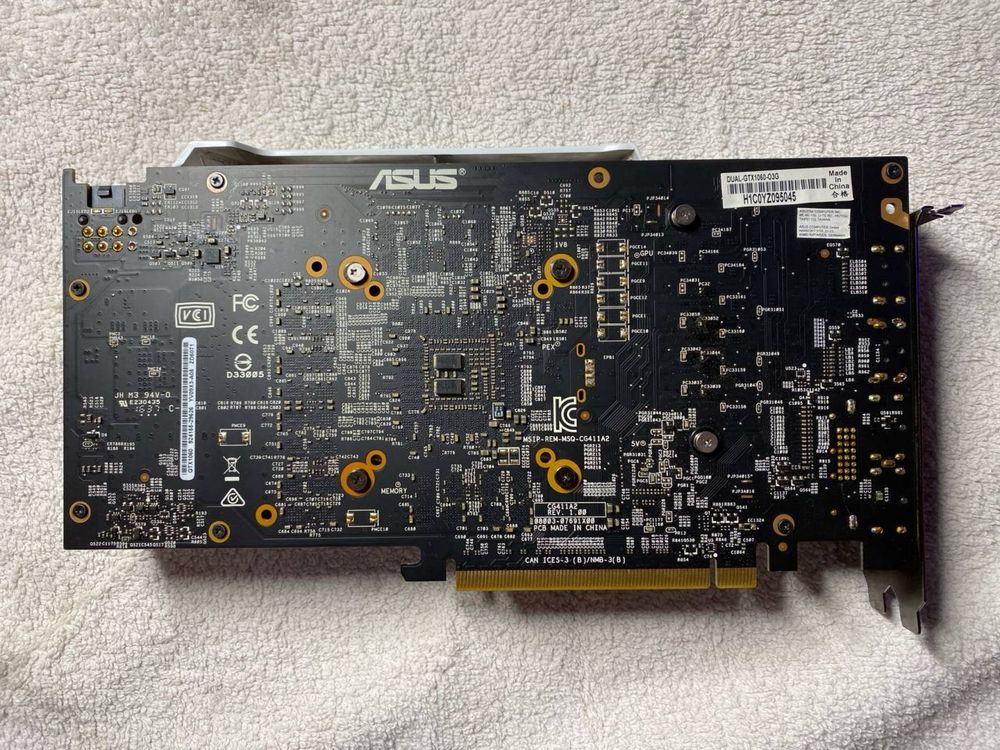 Видеокарта Asus GeForce GTX 1060, 3gb ( Полу рабочая )