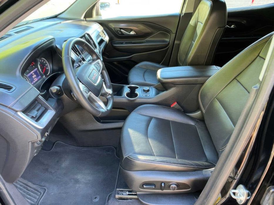 GMC Terrain SLT      2020