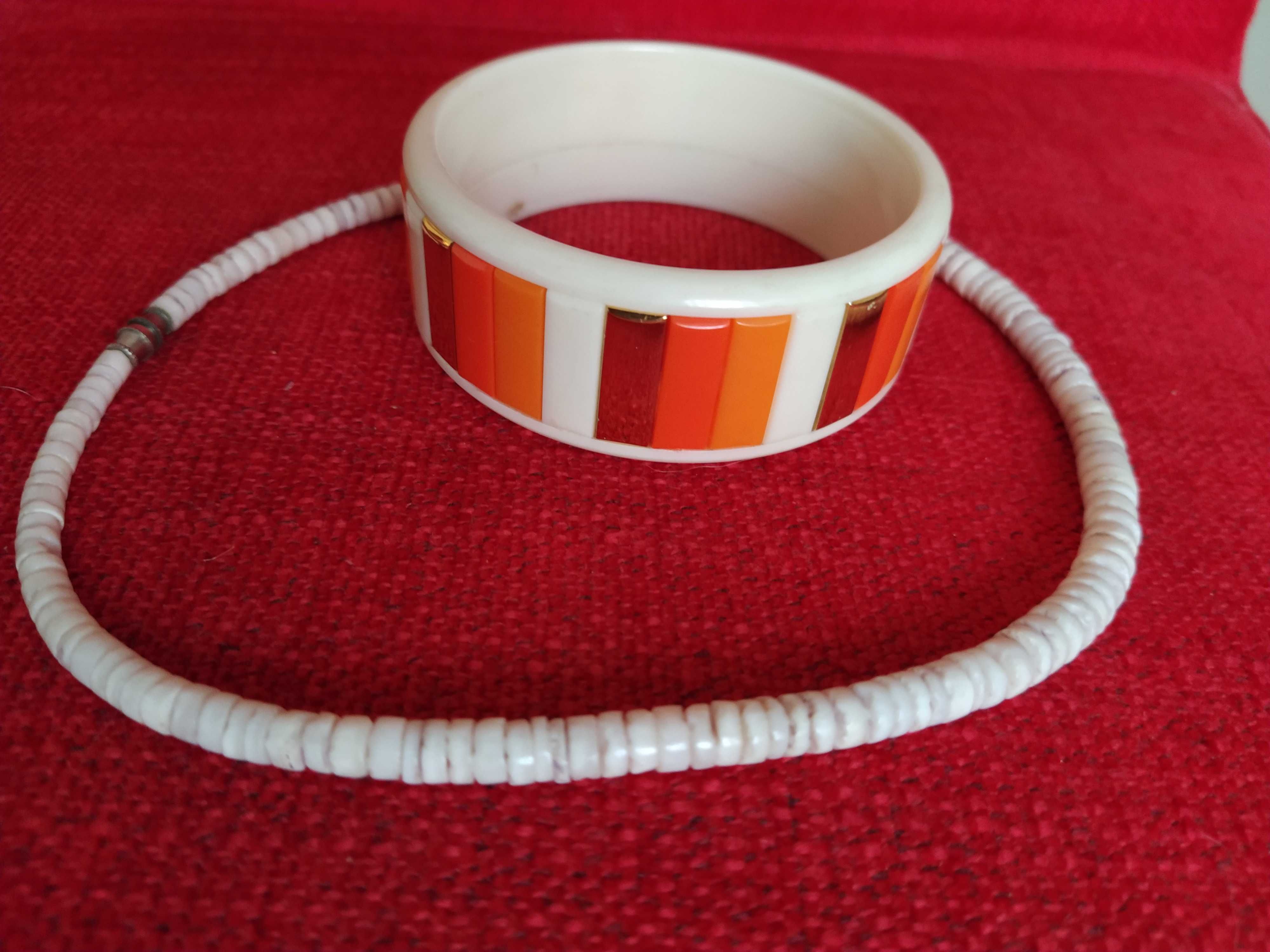 Conjunto Colar branco + Pulseira tons laranja