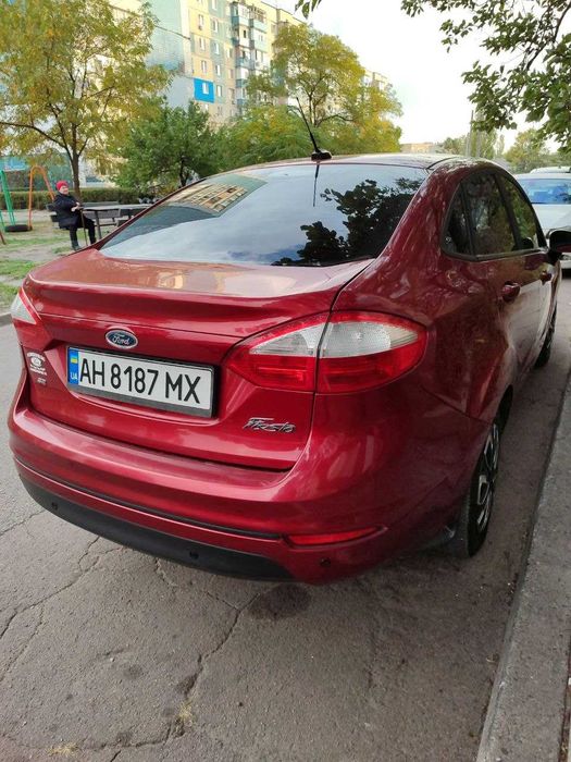 Ford fiesta 1,6 2016 г.