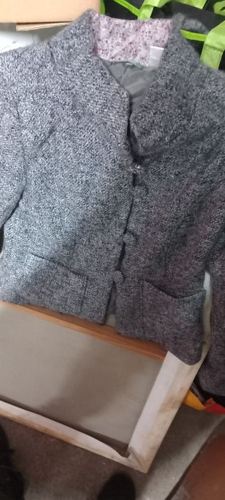 Casacos mulher 3 euros cada