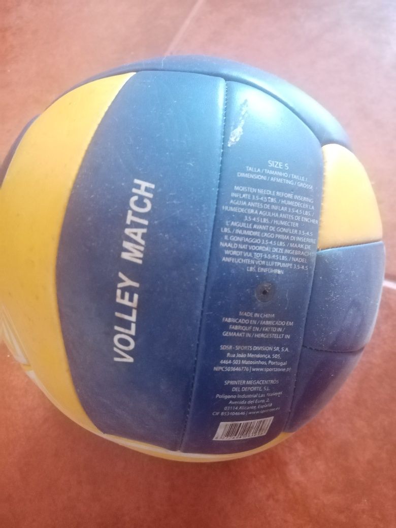 Bolas andebol e futebol