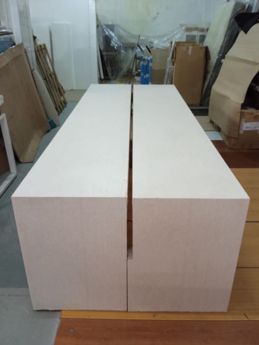 Secreraria ou mesa de trabalho grande