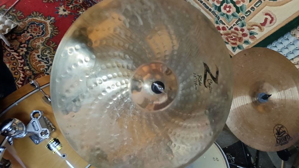Zildjian z custom 22" ride