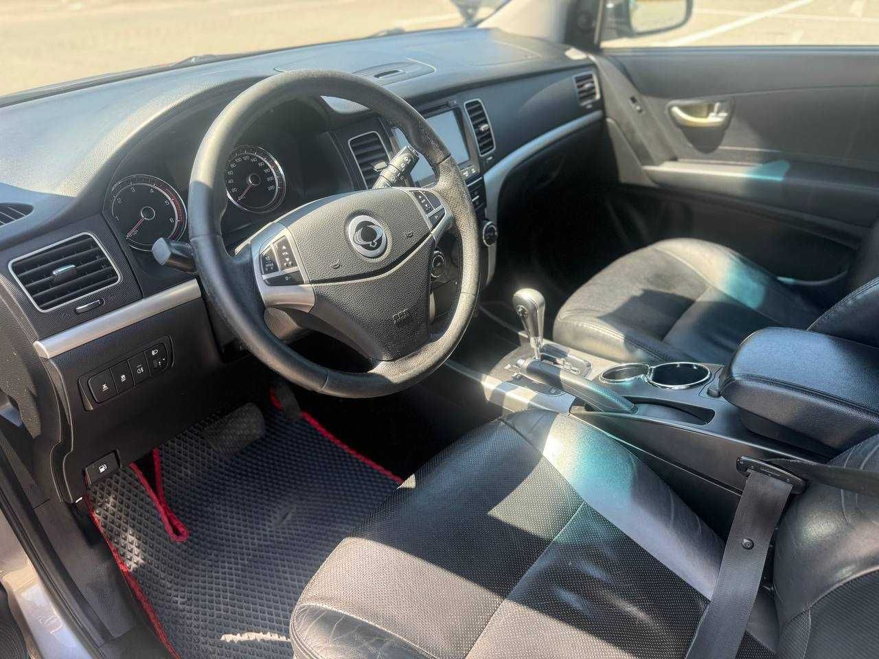 SsangYong Korando 2011, 2.0 дизель, автомат, полный привод