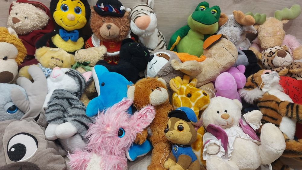 Maskotka plastikowe oczka zestaw (11)4kg pluszak mix 27szt