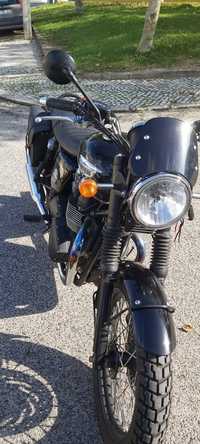 Triumph Bonneville T 100