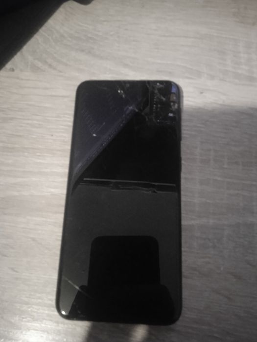 Zepsuty telefon Samsung A20e