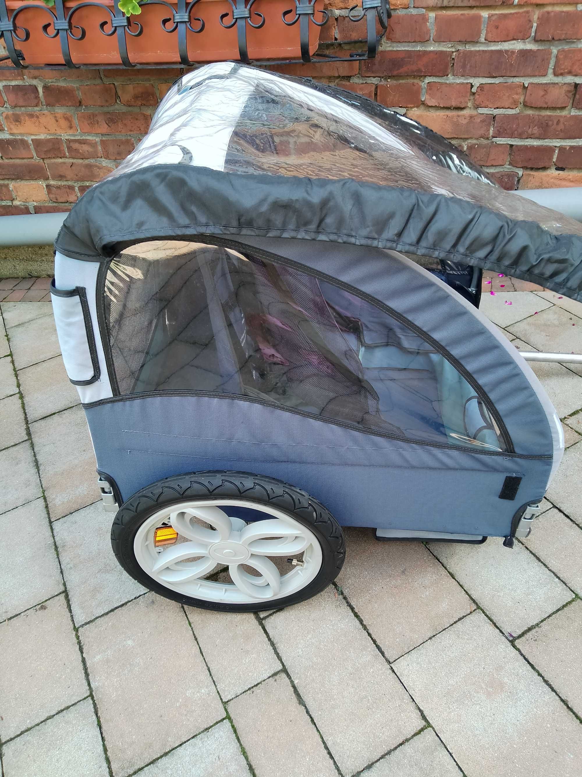 Przyczepka rowerowa do przewozu dzieci