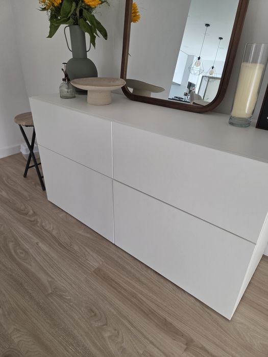 Aparador Besta Ikea
