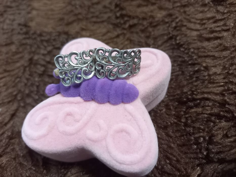 Продам срібні сережки