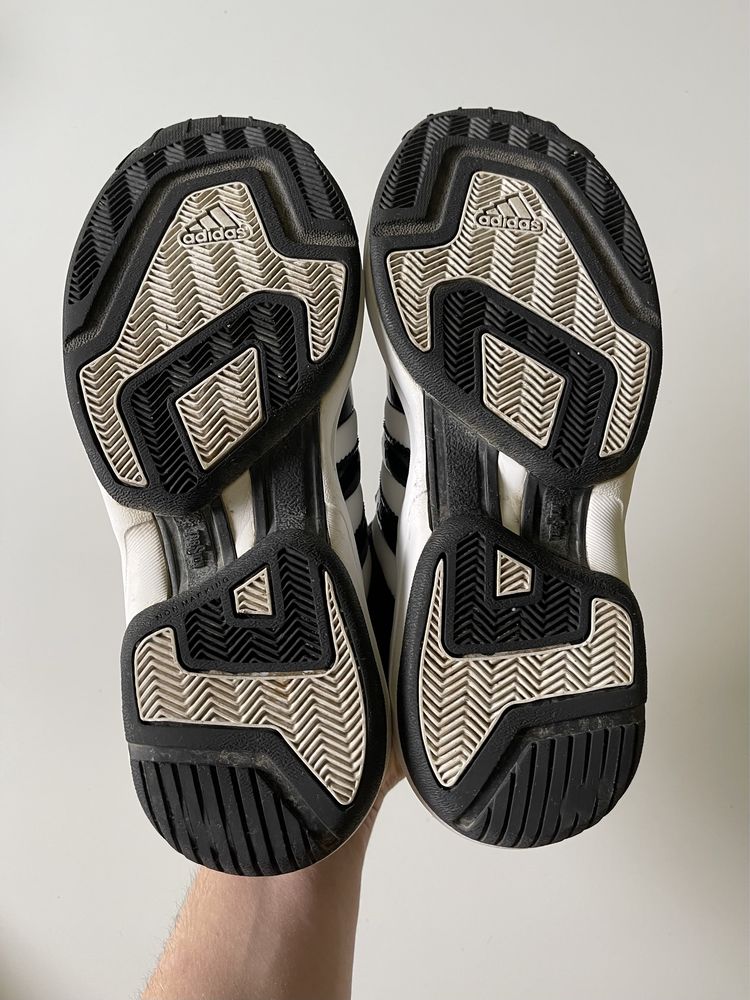 Чоловічі лаковані кросівки adidas pro model баскетбольні