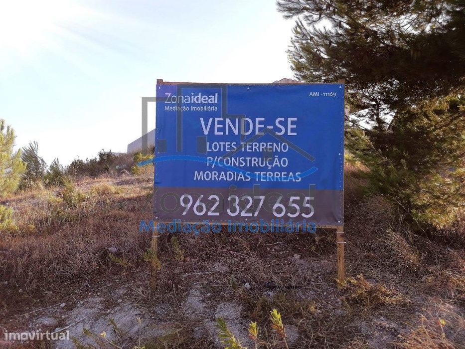 Terreno para construção de moradia térrea, localizado em Alenquer