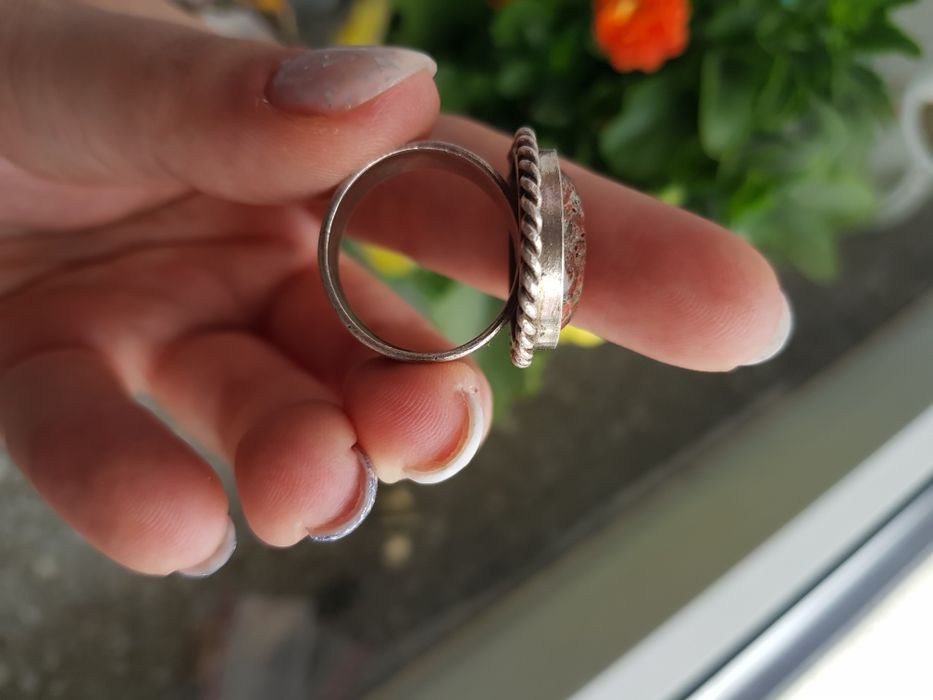 Pierścionek jaspis metalowiec kamień naturalny