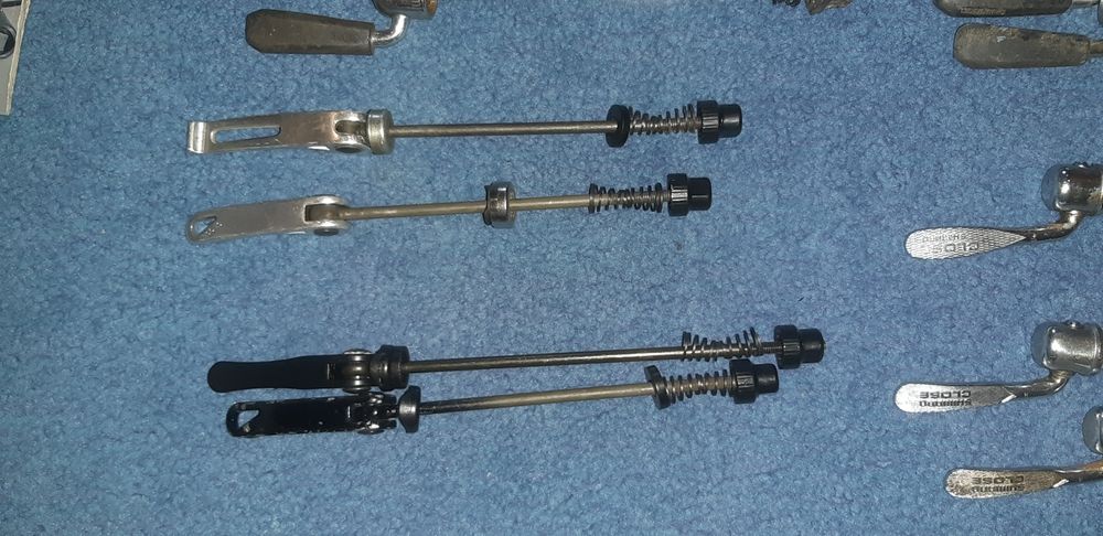 Apertos rápidos para rodas de bicicletas