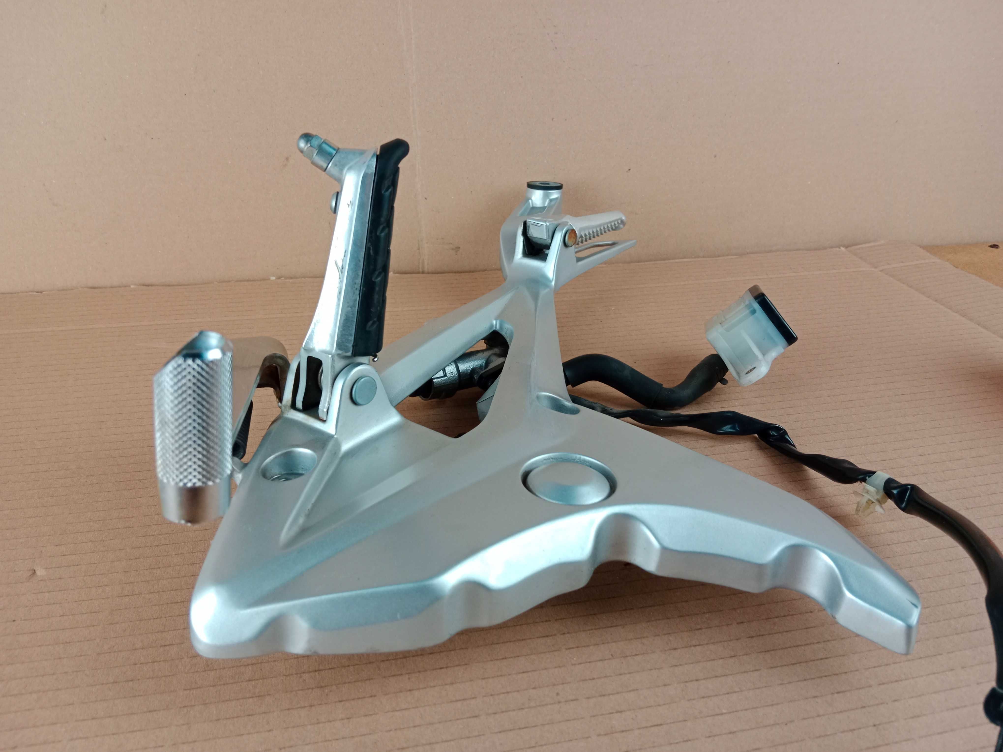 Honda NC 750 X DCT Prawy Set Podnóżek Kierowcy Dźwignia Hamulca Pompa