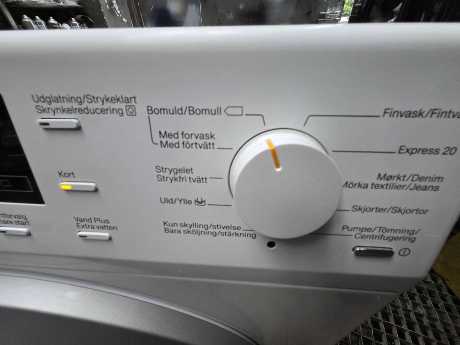 Pralka Miele W1..LCD.1- 8kg Waga/1400 obr.Gwar.LCD.Gwar.Super stan.