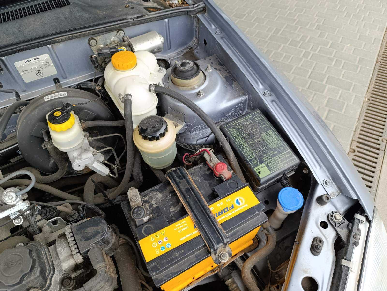 Daewoo Lanos 2010 року 1,5 л./бензин