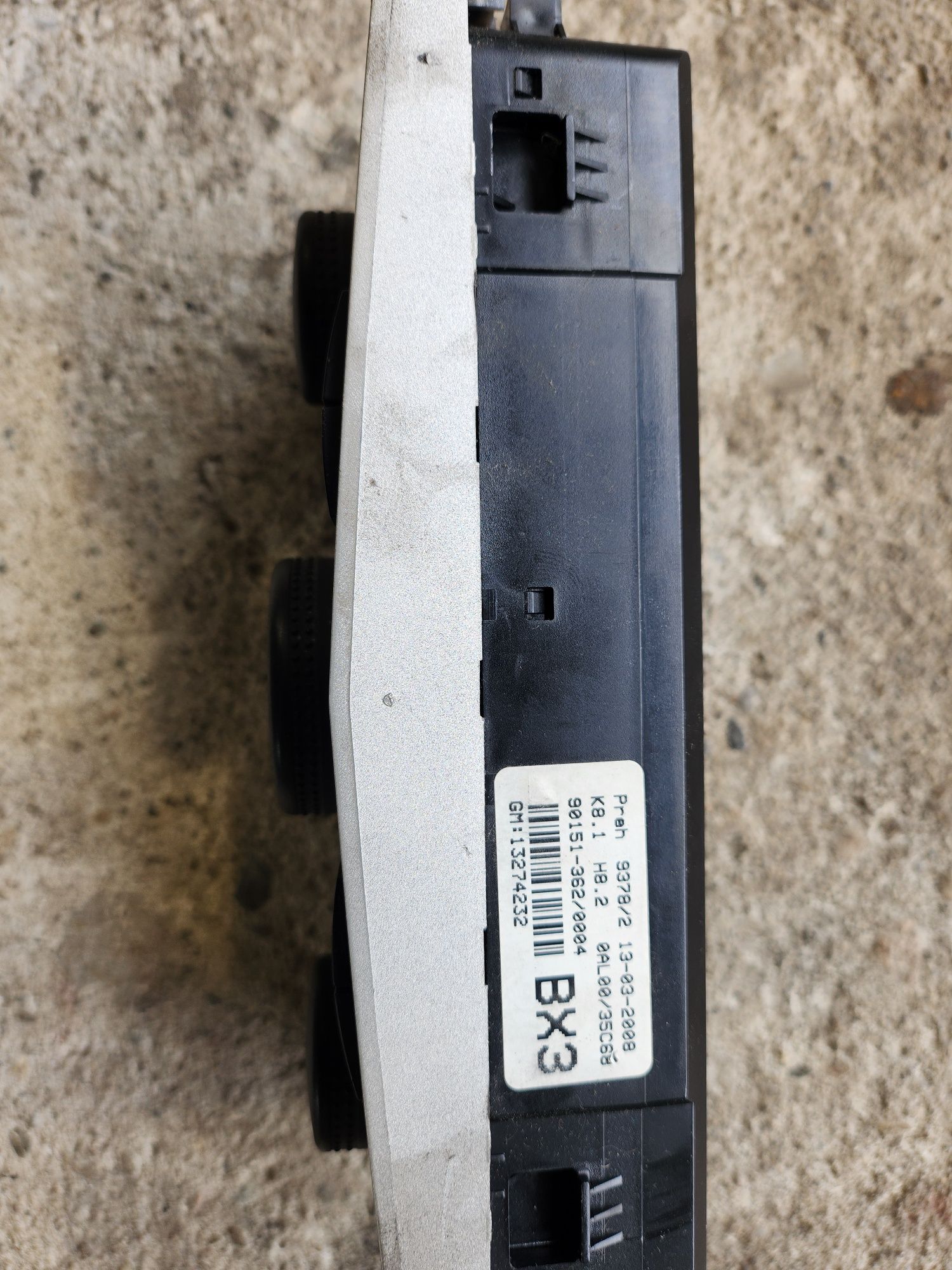 Opel astra h 1.7 cdti panel sterowania nawiewu