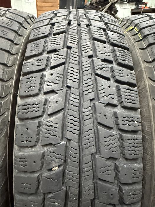 R 15 185/65 комплект зимней резины