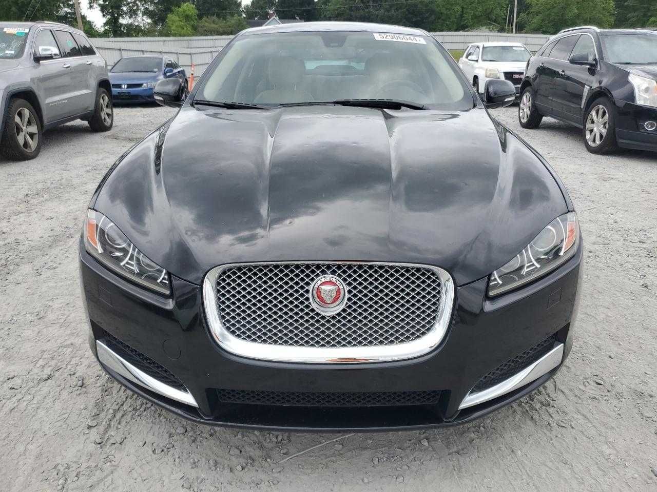 2014 Jaguar Xf BLACK