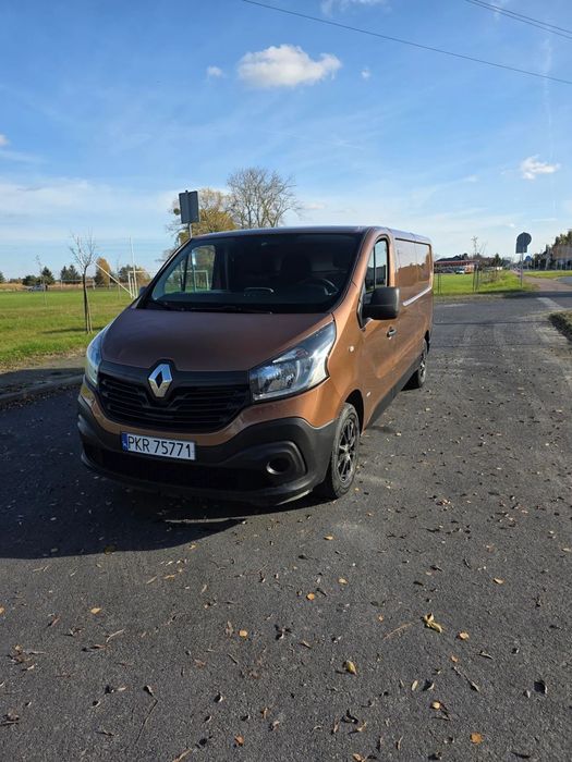 Renault Trafic  Renault Trafic III LONG