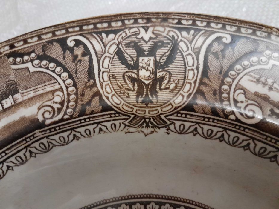 Винтажная 150летняя тарелка  "Памятник графу М.С. Воронцову в Одессе"