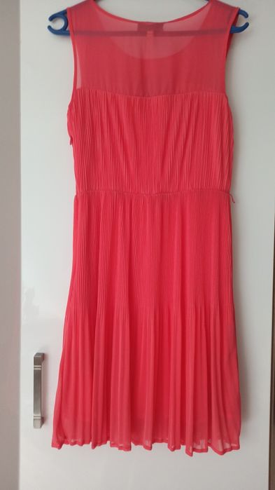 Sukienka Guess okazja Nowa