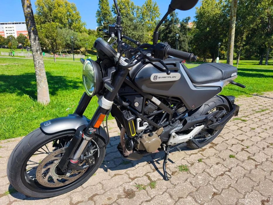 Husqvarna Svartpilen 125