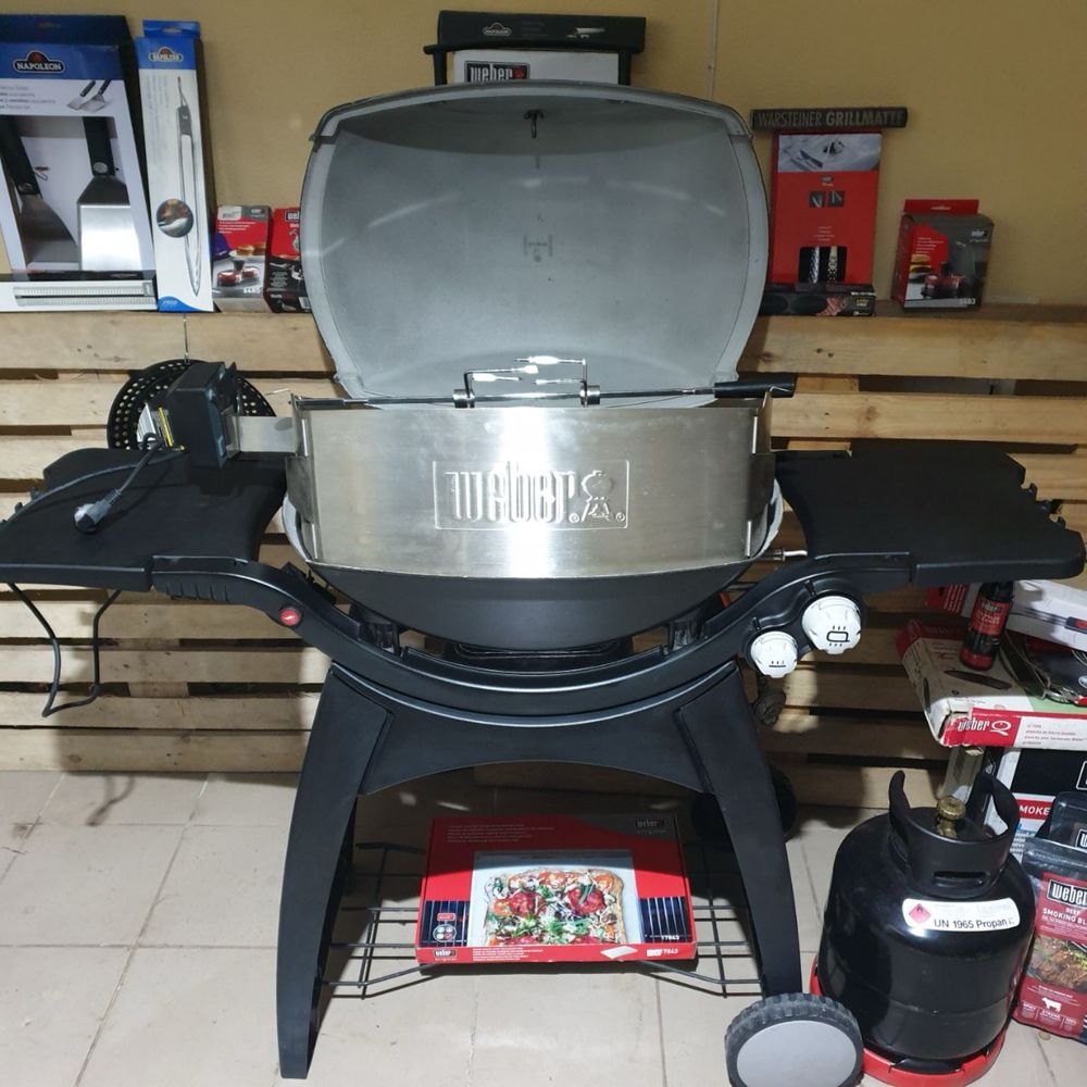 Газовий гриль Weber Q3000 з візком