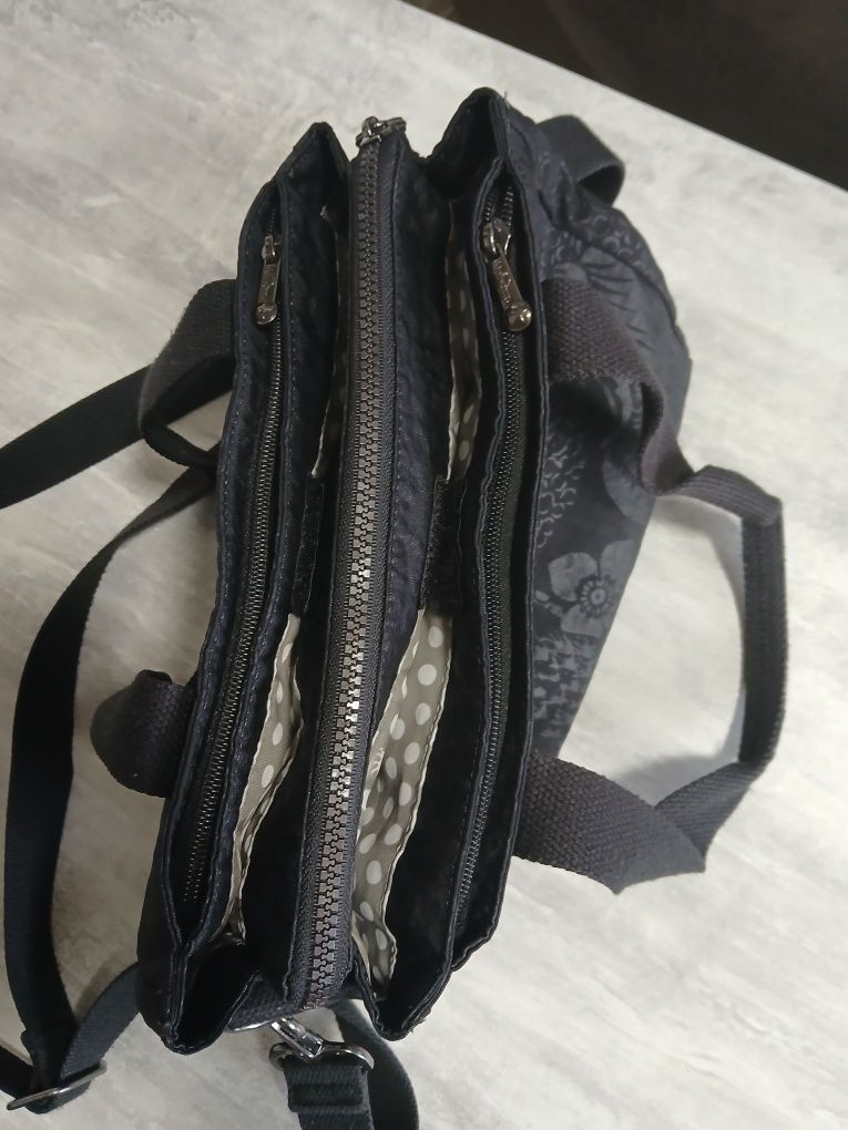 сумка kipling чорна