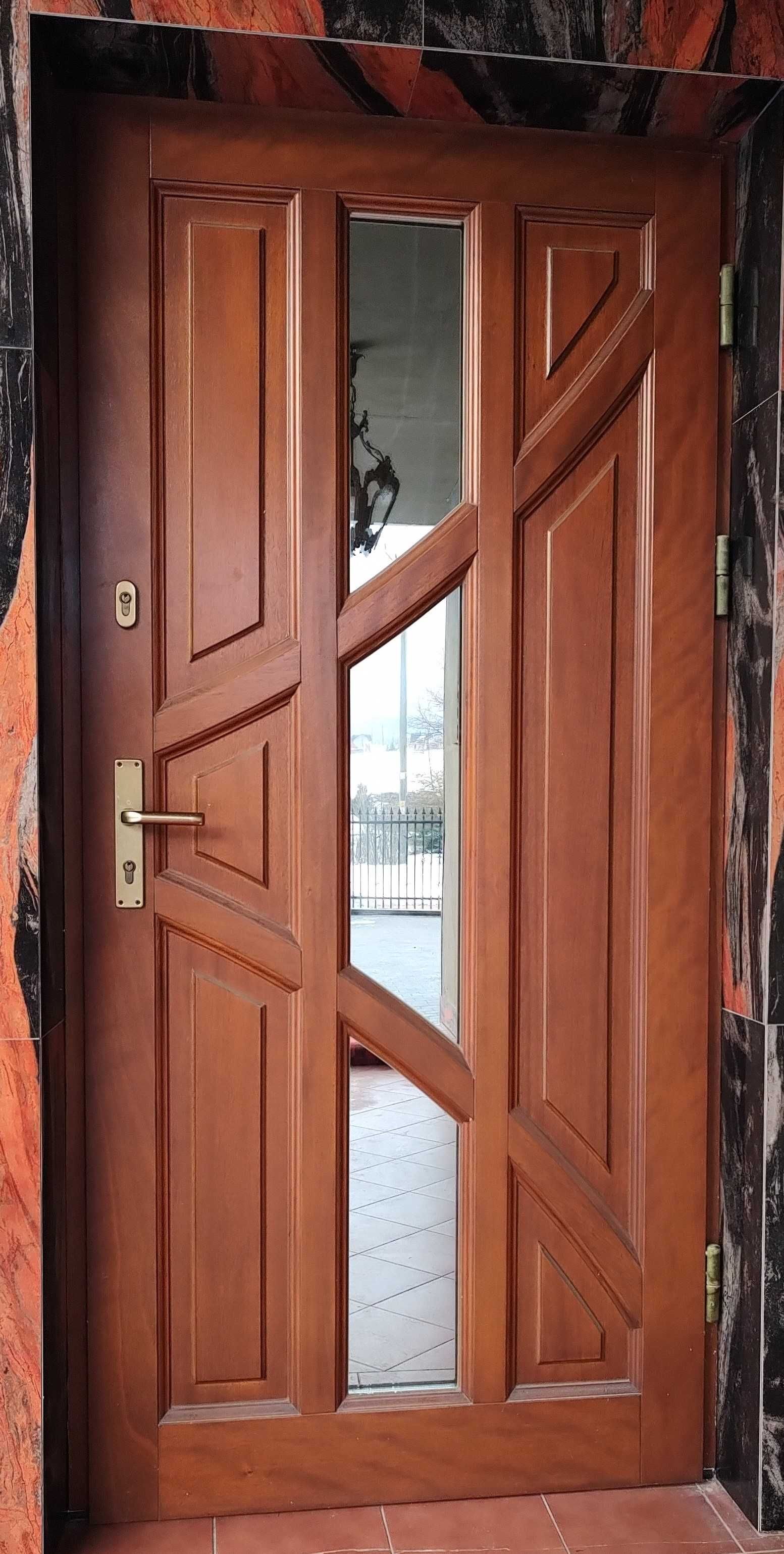 Drzwi zewnętrzne drewniane, ocieplone. Doors
