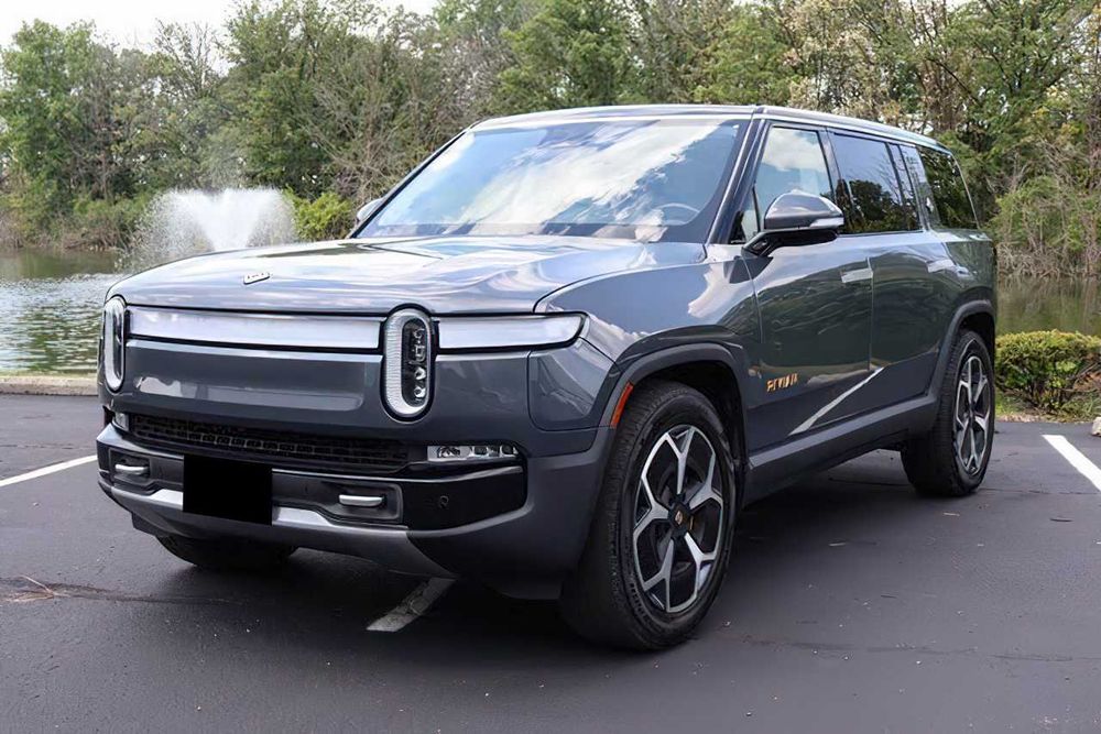 2023 Rivian R1S Adventure Quad Motor
