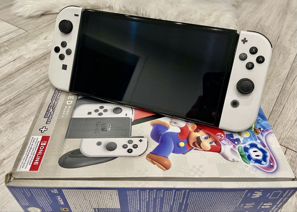 Nintendo switch oled