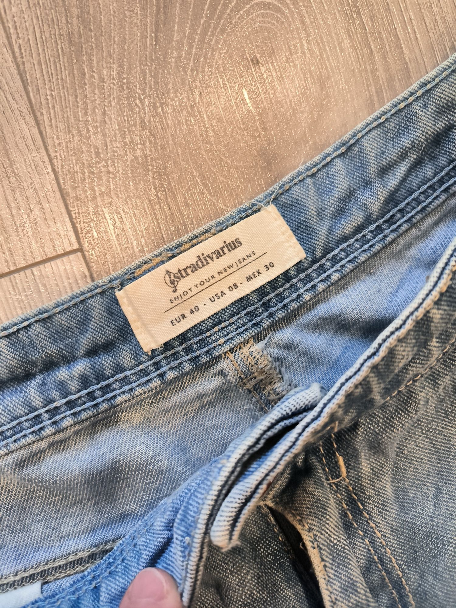 Spodenki Stradivarius rozmiar L