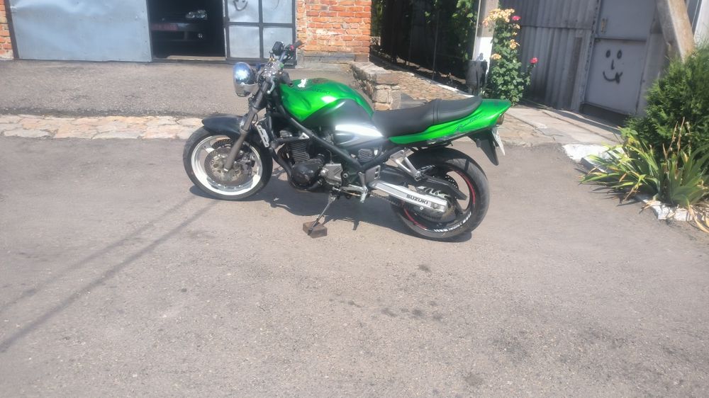 suzuki bandit 400